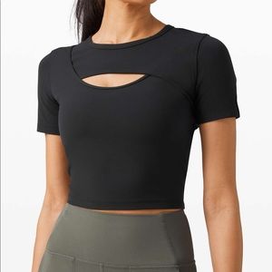 Lululemon top